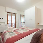228 - Casa Guarda Stelle - In Con Piscina E Aree Esterne Comuni A 1km Dal Mare Appartement *