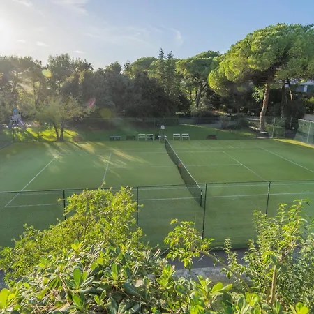 228 - Casa Guarda Stelle - In Con Piscina E Aree Esterne Comuni A 1km Dal Mare 아파트 *