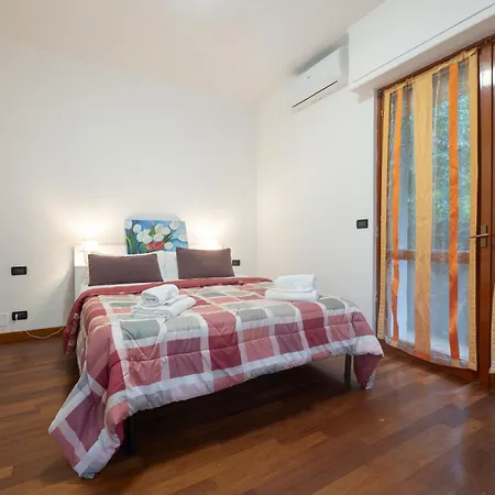 228 - Casa Guarda Stelle - In Con Piscina E Aree Esterne Comuni A 1km Dal Mare