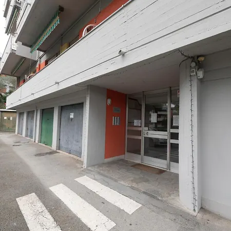 228 - Casa Guarda Stelle - In Con Piscina E Aree Esterne Comuni A 1km Dal Mare 아파트