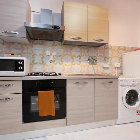 228 - Casa Guarda Stelle - In Con Piscina E Aree Esterne Comuni A 1km Dal Mare 아파트 *