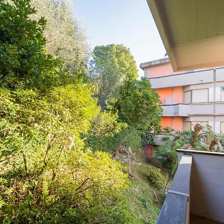 Apartment 228 - Casa Guarda Stelle - In Con Piscina E Aree Esterne Comuni A 1km Dal Mare Rapallo