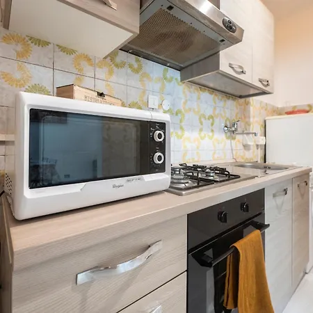 Apartment 228 - Casa Guarda Stelle - In Con Piscina E Aree Esterne Comuni A 1km Dal Mare